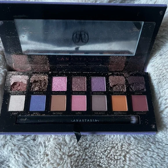 Anastasia Beverly Hills Norvina Palette NEW - Picture 2 of 2